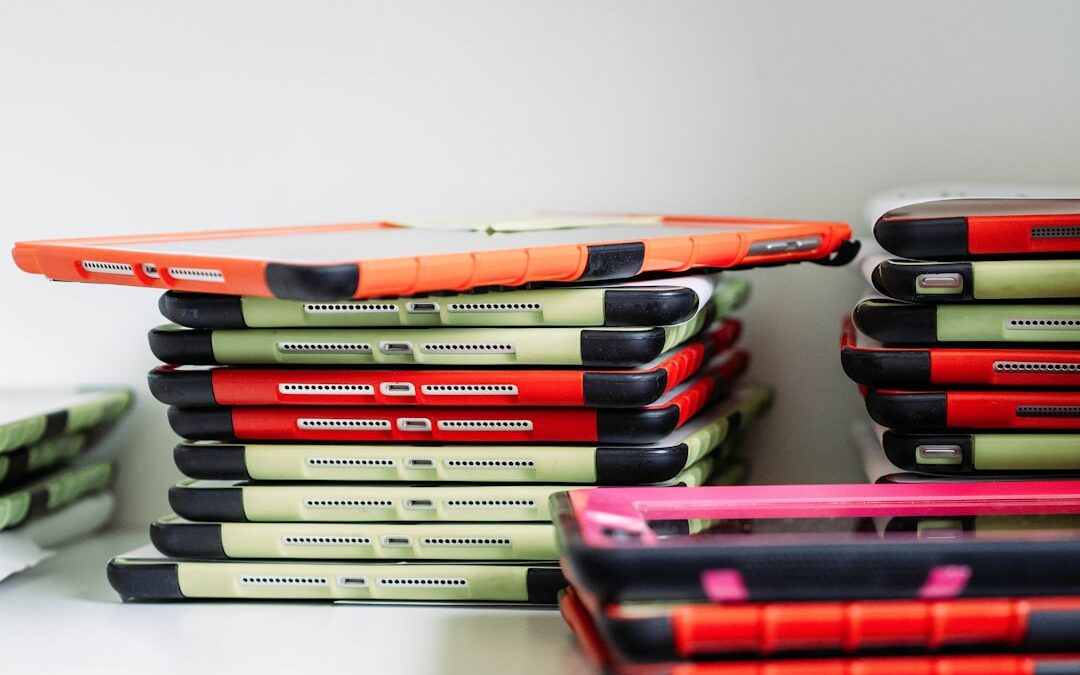 Implementing SMS-iT CRM for global learning communities: Member registration and communication