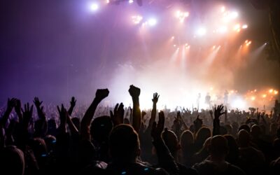 Maximizing Entertainment Venue Attendance with SMS-iT CRM’s Ticket Management