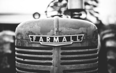 Improving Agricultural Equipment Sales with SMS-iT CRM’s Dealer Management Tools