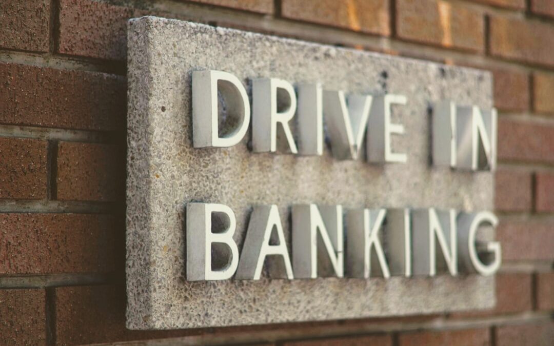 Enhancing Retail Banking Fraud Detection with SMS-iT CRM’s Anomaly Detection