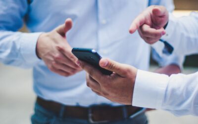 The Power of SMS-iT CRM’s Mobile-Optimized Design for Enhancing Sales Team Collaboration on the Go