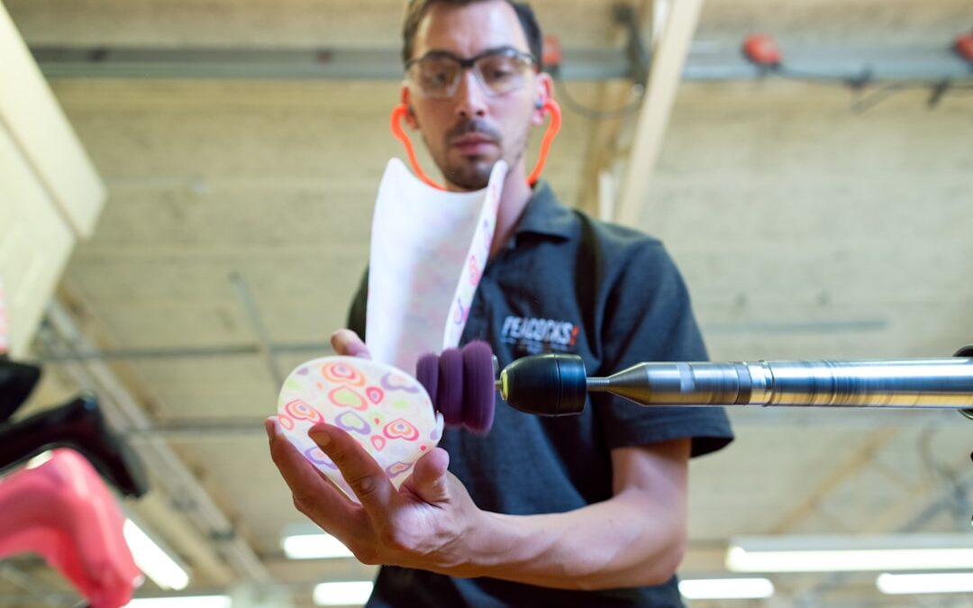 How to Leverage SMS-iT CRM’s Advanced Segmentation for Targeted LinkedIn Sponsored Messages