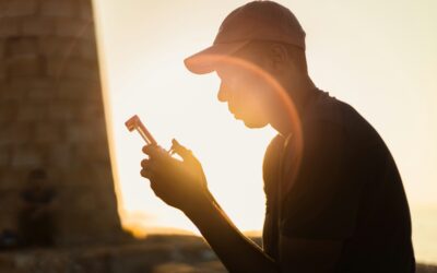 The Anatomy of a High-Converting SMS: 9 Rules From SMS-iT Data