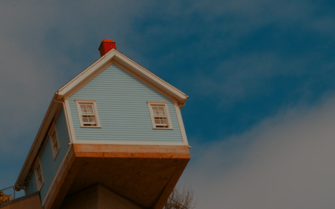 Real Estate Open House Funnel: QR → Nurture → Offer